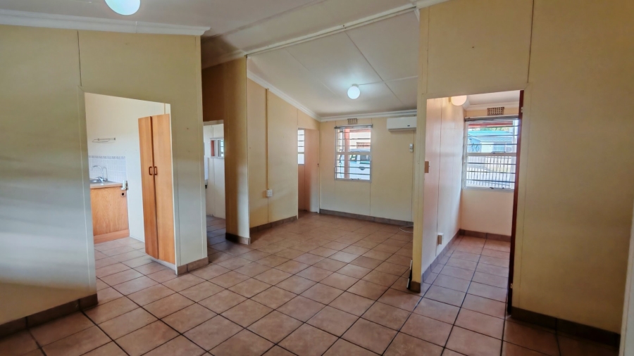 4 Bedroom Property for Sale in Boland Park Western Cape